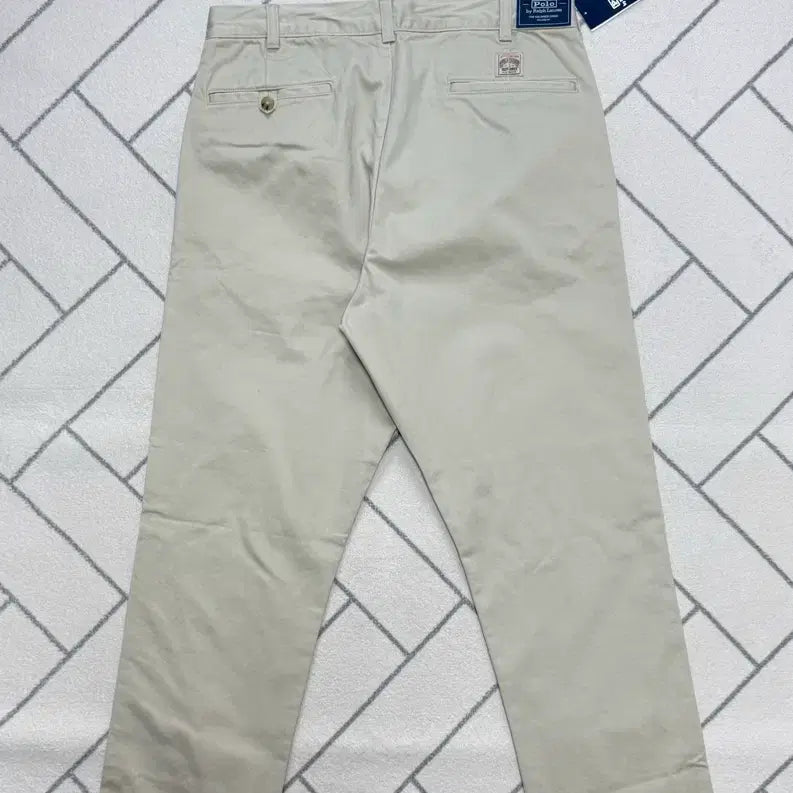 [BUNJANG] Polo Ralph Lauren Challenger Straight Fit Chino Pants - Light Beige (New With Tags) / (새제품/ 33/30) 폴로 샐린저 스트레이트핏 치노팬츠 - 라이트베이지