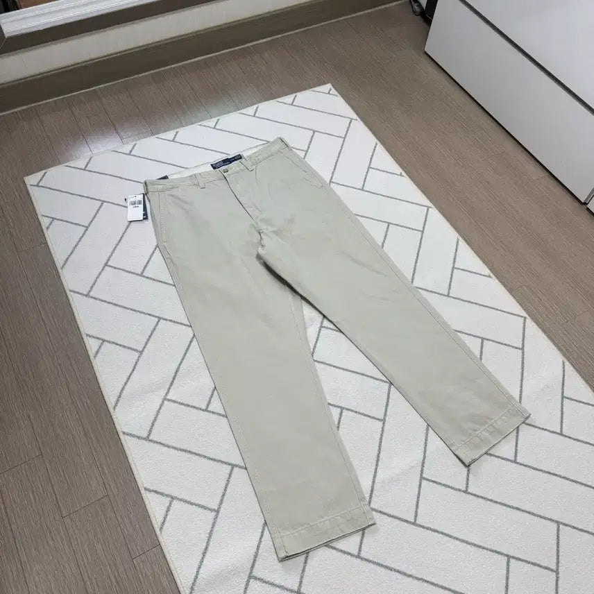 [BUNJANG] Polo Ralph Lauren Challenger Straight Fit Chino Pants - Light Beige (New With Tags) / (새제품/ 33/30) 폴로 샐린저 스트레이트핏 치노팬츠 - 라이트베이지
