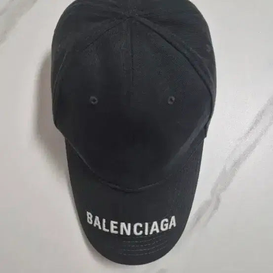 [BUNJANG] Balenciaga Logo Embroidered Baseball Cap / 발렌시아가 볼캡 모자(59L 번개케어 완료)