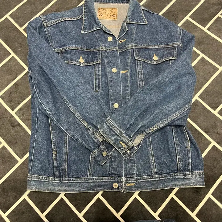 [BUNJANG] Vintage Denim Jacket (L-XL) / 구체 청 자켓 판매합니다
