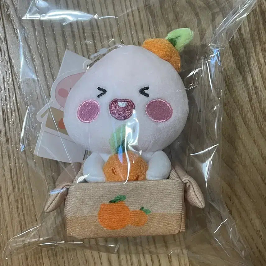 [BUNJANG] Kakao Friends Jeju Limited Edition Apeach Plush Keyring / (새상품) 제주 지역한정 카카오프렌즈 어피치 인형 키링