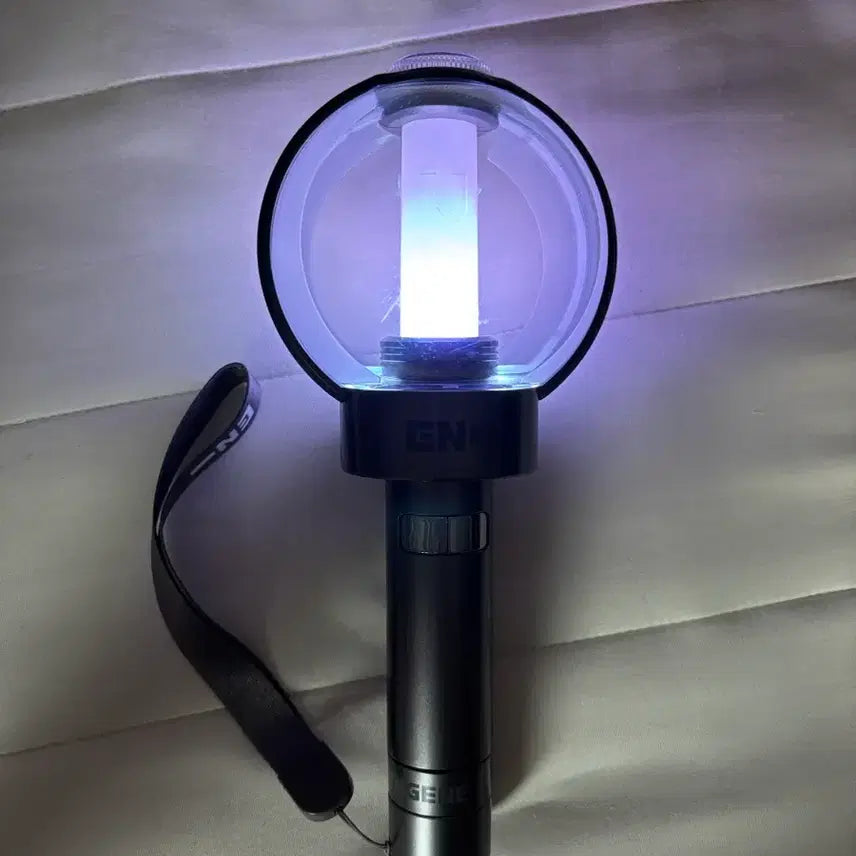 [BUNJANG] TXT Official Light Stick / 엔진봉2 판매합니다