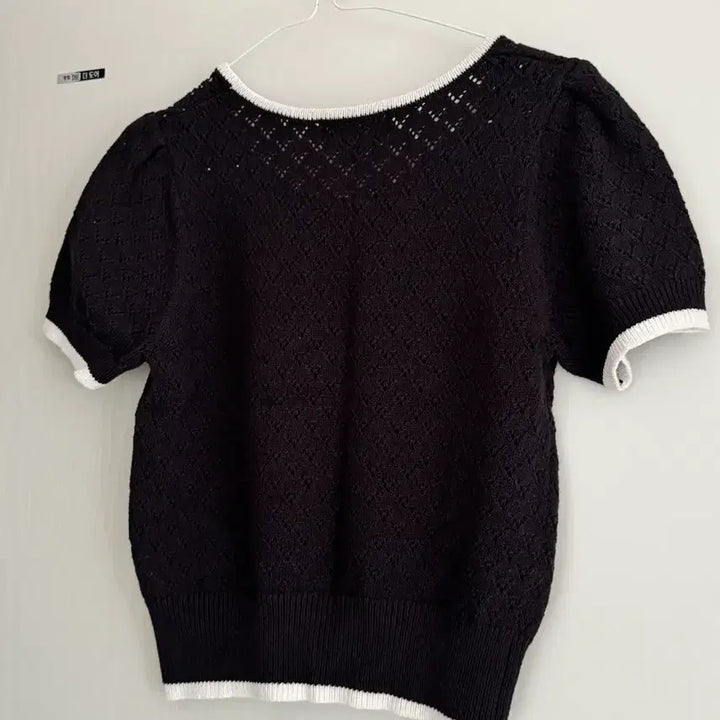 [BUNJANG] Rollerolara Ribbon Short Sleeve Knit Black / 로라로라 리본 반팔 니트 블랙