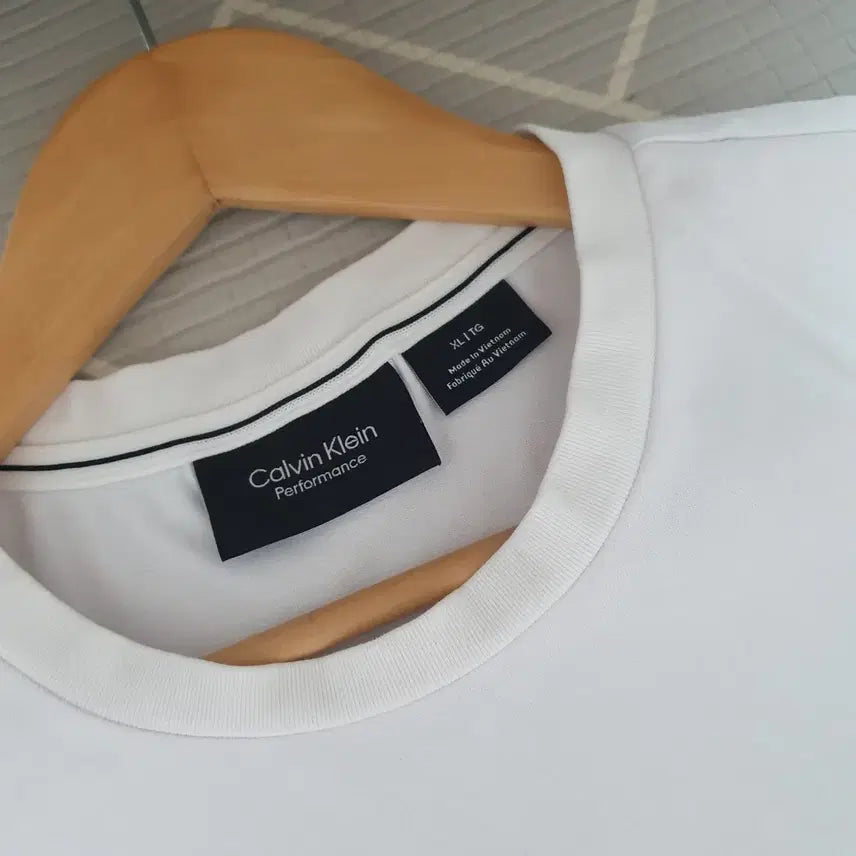 [BUNJANG] Calvin Klein XL Logo Print Short Sleeve T-Shirt / XL Calvin Klein 캘빈클라인  반팔 티셔츠 CK티셔츠