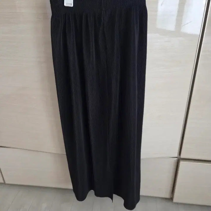 [BUNJANG] Black Pleated Long Skirt / 검정색 플리츠 치마