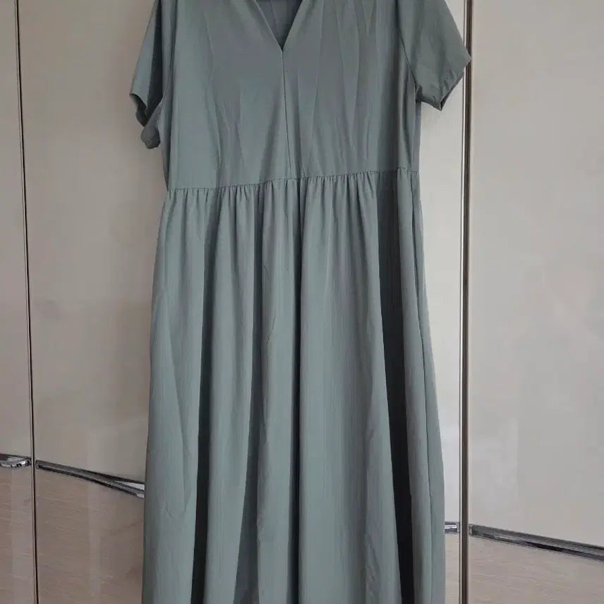 [BUNJANG] Mint Collar Neck Short Sleeve Long Dress / 민트색 카라넥 반팔 롱 원피스