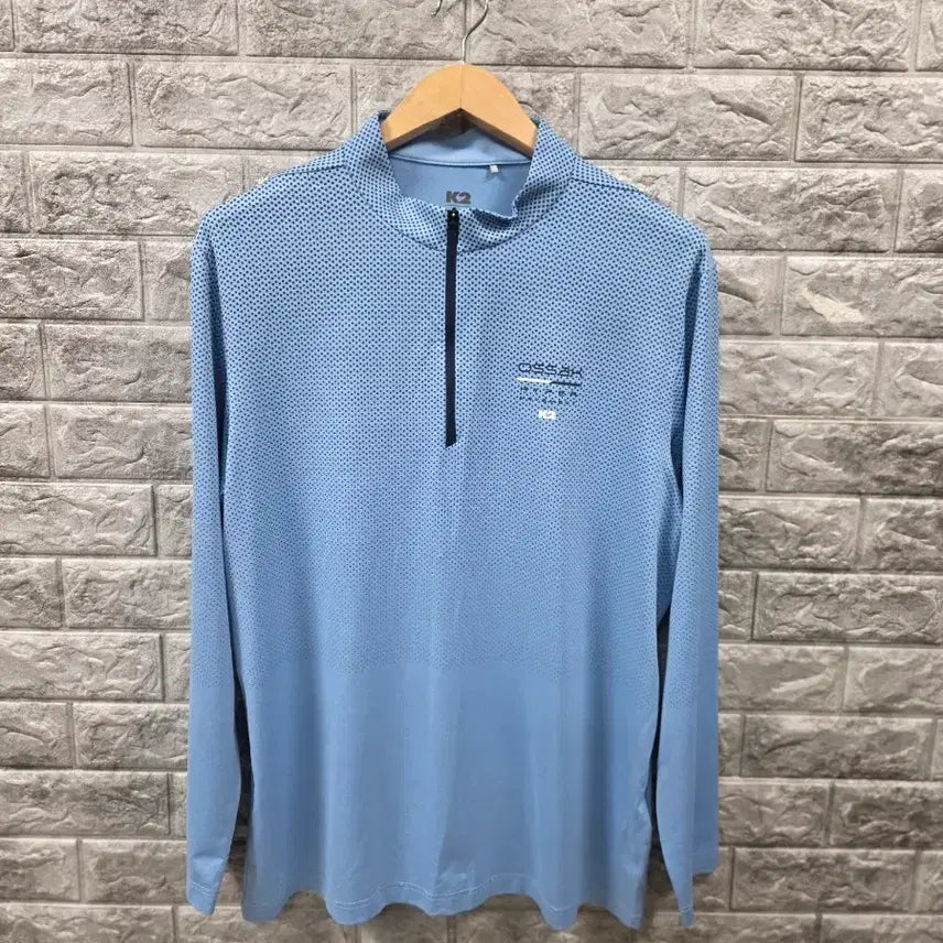 [BUNJANG] K2 Sky Blue Long Sleeve Half-Neck T-Shirt - Size 110 / K2 하늘색 긴팔 기능성 자외선방지  티셔츠 하프넥  사이즈 110