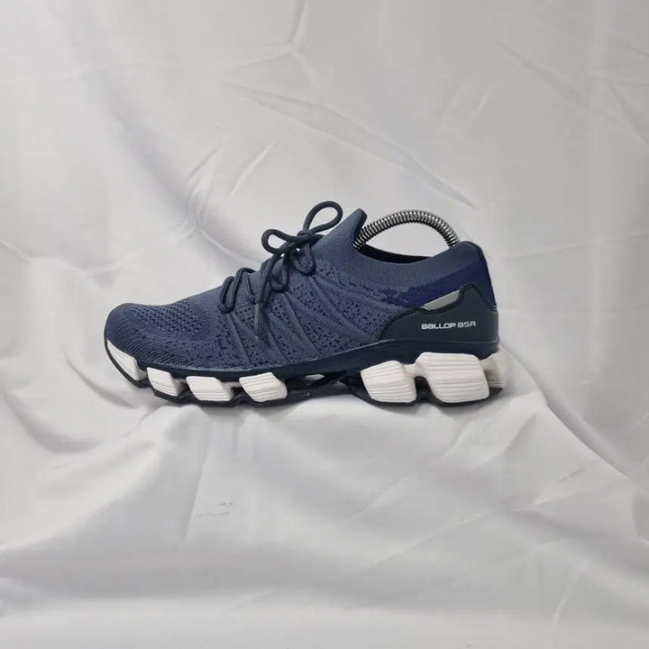[BUNJANG] Balop 1.0 Knit Running Shoes Vintage Sneakers / 빈티지하서 250 밸롭 티바트 1.0 니트 런닝화 스니커즈