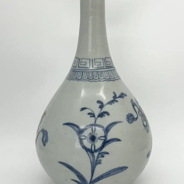 [BUNJANG] White Porcelain Celadon with Carnation Design Vase / 백자청화패랭이칠보무늬병