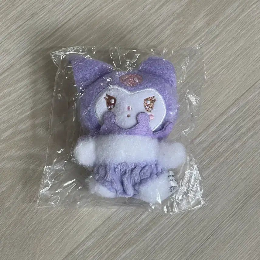 [BUNJANG] Sanrio Kuromi Plush Ball Chain Gacha / 산리오 쿠로미 인형 누이 볼체인 가챠