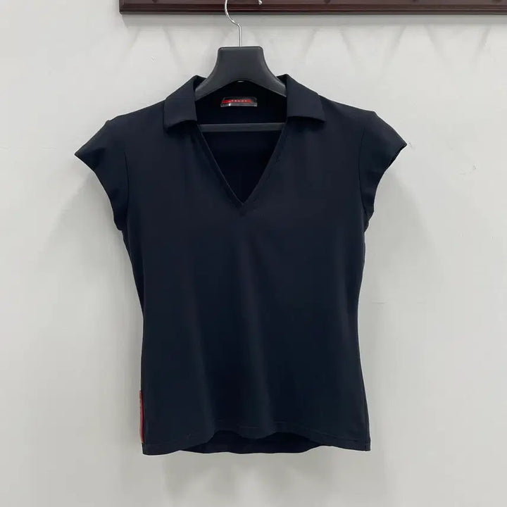 [SOLD OUT] 프라다 여성44-55 딱붙 블랙 올드 리네아로사 나일론 반팔 티셔츠