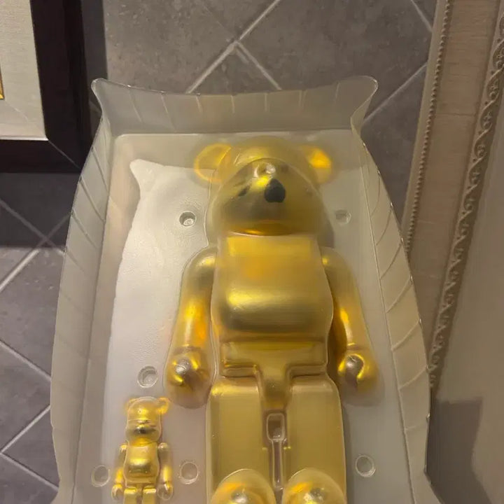 [BUNJANG] Bearbrick Nya Gold Plated 400% + 100% Set / 베어브릭 400%100% 냐 골드 BEARBRICK NYA