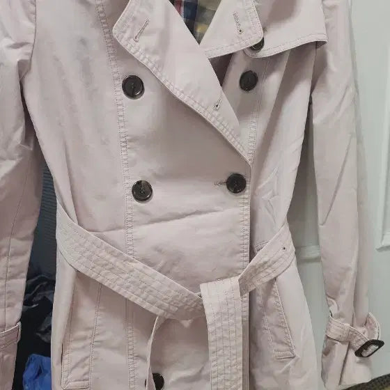 [BUNJANG] HAZZYS Pink Double-Button Trench Coat with Belt / HAZZYS 헤지스 핑크 트렌치 코트