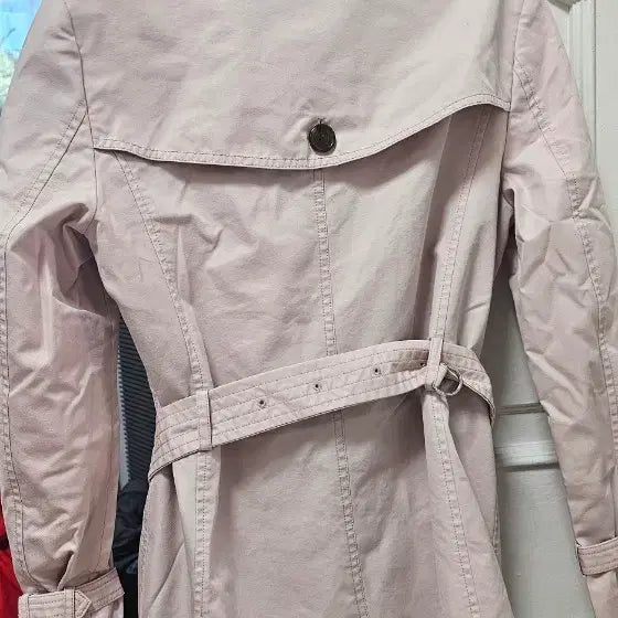 [BUNJANG] HAZZYS Pink Double-Button Trench Coat with Belt / HAZZYS 헤지스 핑크 트렌치 코트