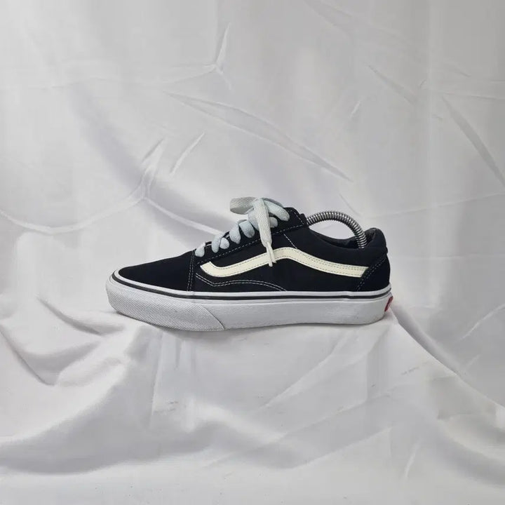[BUNJANG] Vans Old Skool Sneakers Vintage / 빈티지하서 245 반스 올드스쿨 스니커즈