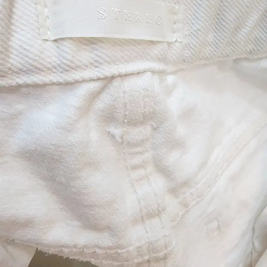 [BUNJANG] STEREO White Wide Denim Pants - Size M / STEREO 화이트 와이드 데님 팬츠M