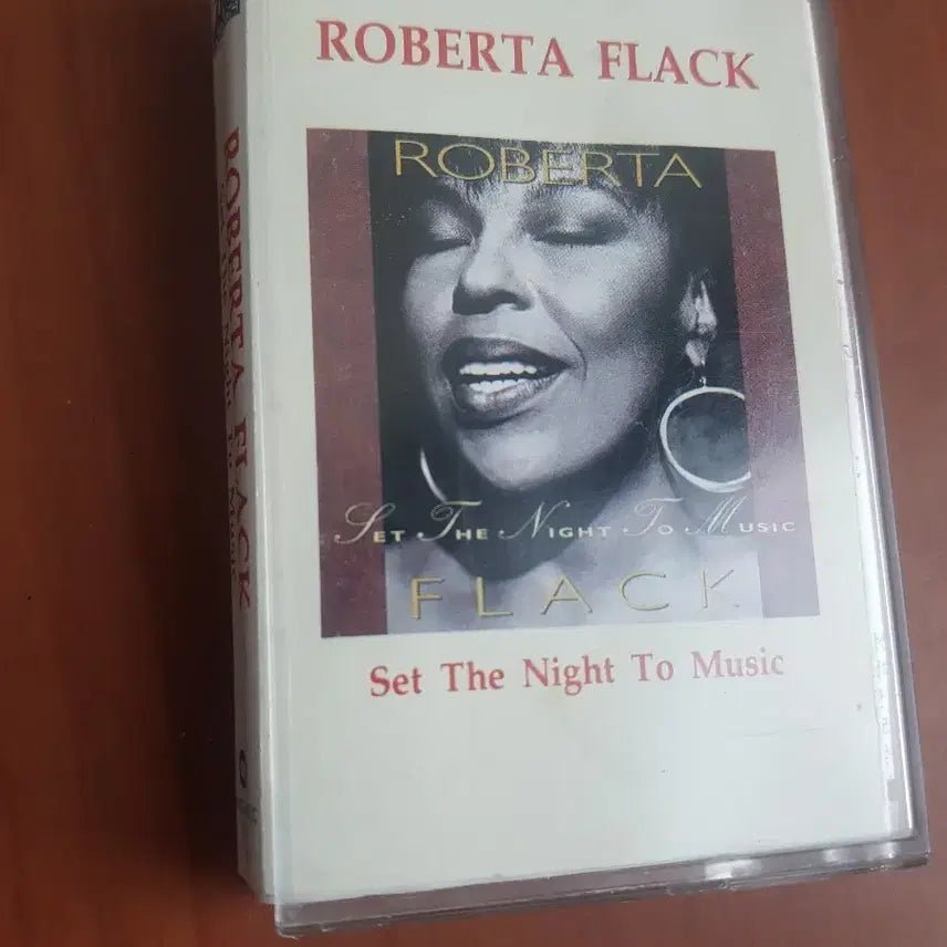 [BUNJANG] Roberta Flack Soul Funk R&amp;B Pop Cassette Tape / 흑인음악 Roberta Flack 소울훵크 알앤비 r&amp;b 팝카세트테이프