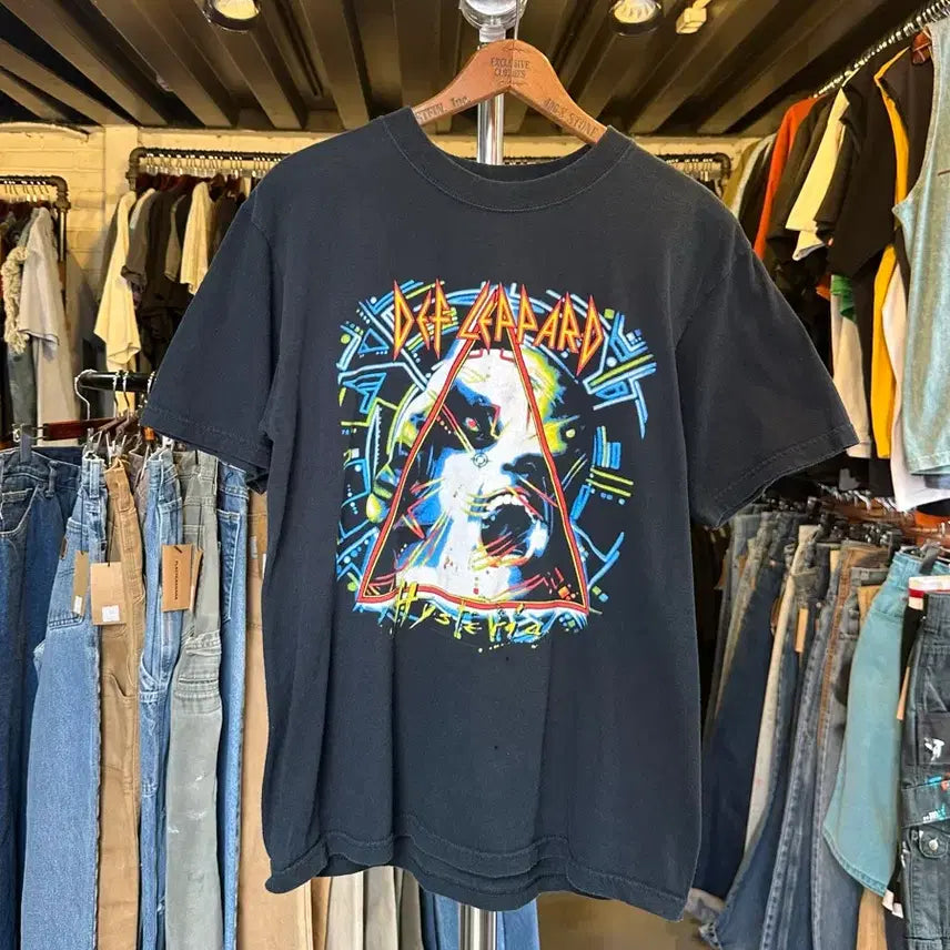 [BUNJANG] Def Leppard Rock Band Printed T-Shirt / [95]데프 레퍼드 Def Leppard 락밴드 프린팅 티셔츠