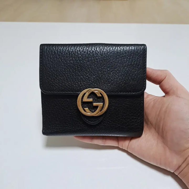 [BUNJANG] Gucci Interlocking Leather Flap Wallet Black / [100%/정품] 구찌 인터로킹 가죽 플랩 지갑 블랙