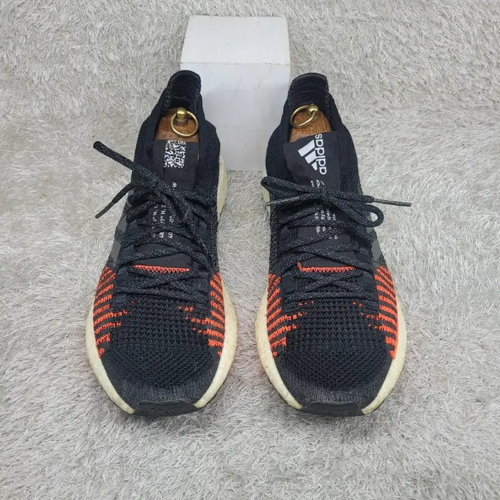 [BUNJANG] Adidas Pulseboost HD Black Solar Sneakers (Size 270) / 구제짱짱맨 270 아디다스 펄스부스트 HD 블랙 솔라 스니커즈