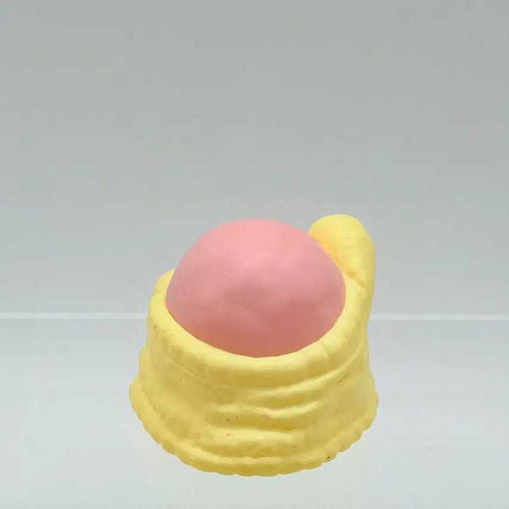 [BUNJANG] Kirby Cozy Nuku Nuku Figure Wearing a Sweater / 별의커비 포근포근 누쿠누쿠 피규어 스웨터를 입은 커비 피규어 (162)