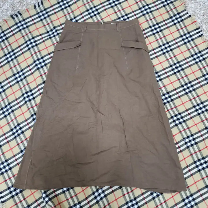 [BUNJANG] The Cashmere Skirt with Back Slit / 주-41 더캐시미어 스커트 뒷트임