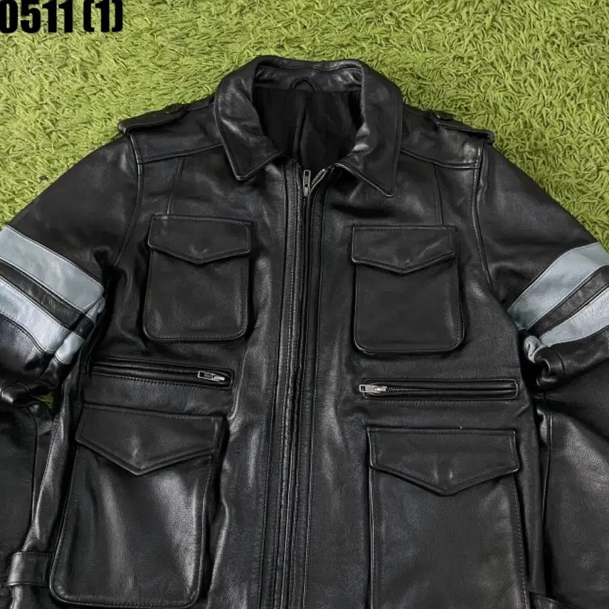 [BUNJANG] Black Leather Jacket with Pocket Detail - Size L / 블랙 가죽 포켓 디테일 자켓 L