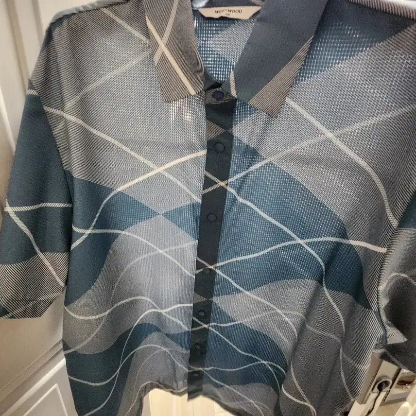 [BUNJANG] Westwood Short-Sleeve Shirt Size 100 / 웨스트우드 반팔셔츠100사이즈