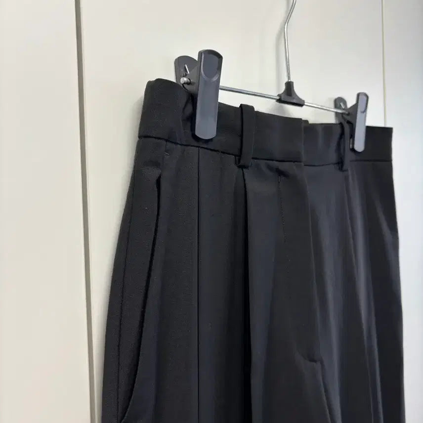 [BUNJANG] Cos Two-Tuck High-Waist Slacks Pants / Cos 코스 투핀턱 슬랙스 팬츠