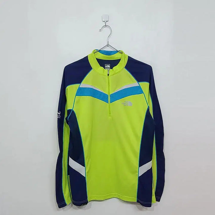 [BUNJANG] The North Face T-Shirt Size M / !2 노스페이스/티셔츠/M사이즈/도199