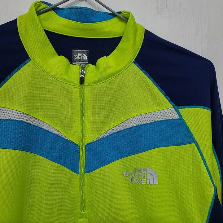 [BUNJANG] The North Face T-Shirt Size M / !2 노스페이스/티셔츠/M사이즈/도199