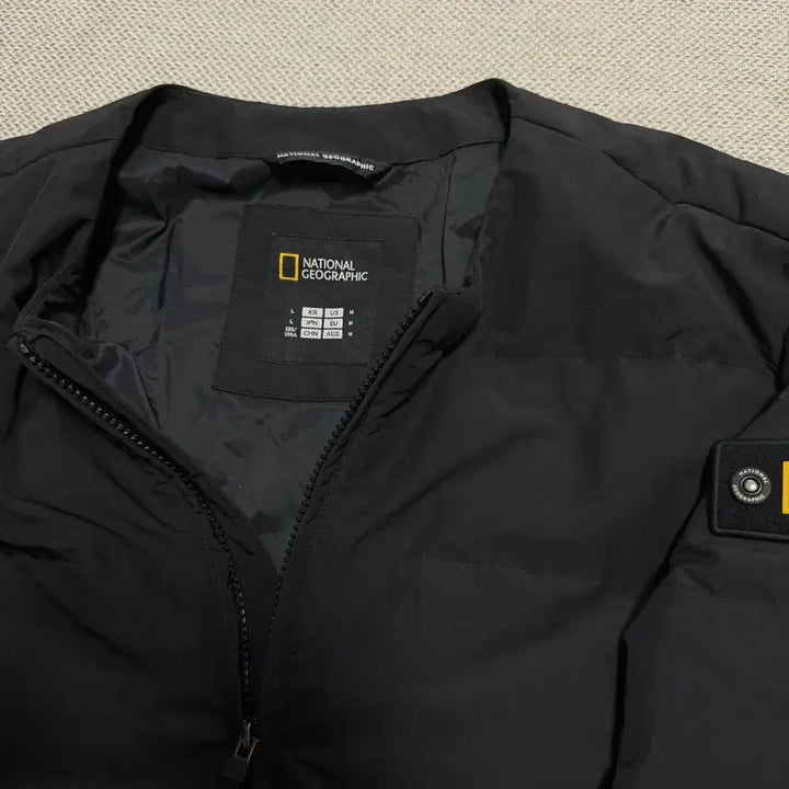 [BUNJANG] National Geographic Lightweight Padded Jacket / 내셔널지오그래픽 경량 패딩 자켓