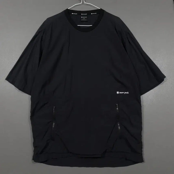 [BUNJANG] Snow Peak Synthech Light Zip Pocket Short Sleeve T-Shirt Black L / L (100) 스노우피크 씬테크 라이트 지퍼 포켓 우븐 반팔티 블랙