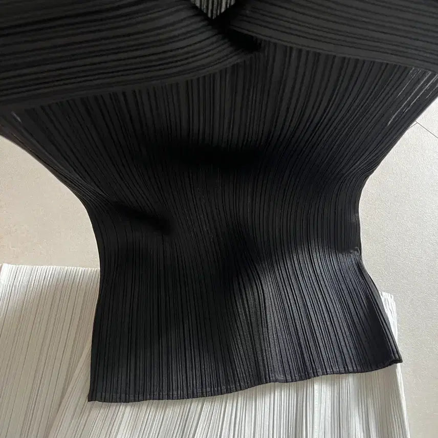 [BUNJANG] Pleats Please Issey Miyake Black Collared Top / 플리츠플리즈 이세이미야케 카라탑 블랙