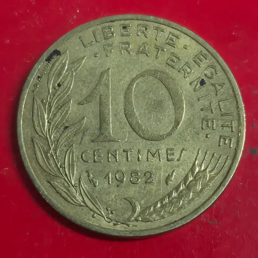 [BUNJANG] 1982 French 10 Centimes Coin / 1982 프랑스 10상팀 동전 M2456
