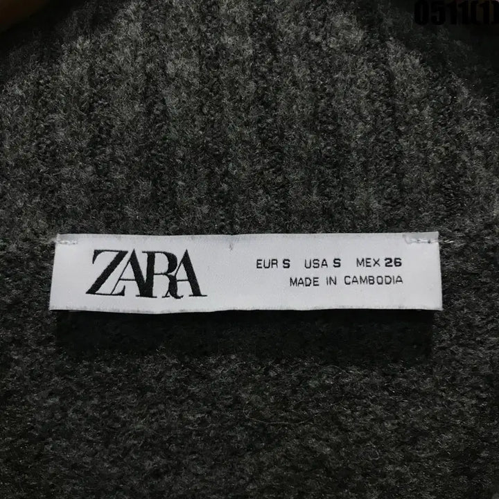 [BUNJANG] Zara Grey Mock Neck Knit Sweater (S) / 자라 회색 모크넥 니트 스웨터 s