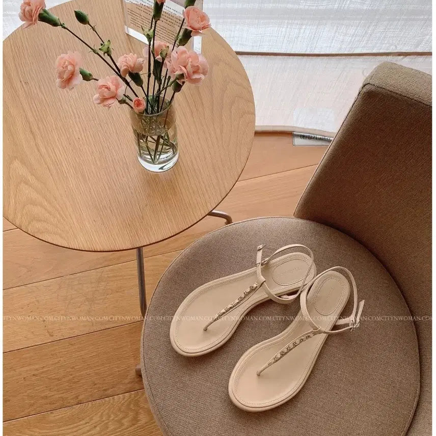 [BUNJANG] 2 Shoes Genuine Leather Sandals (Beige, Black) / (12->5)도시그리고여자 제작 소가죽 샌들 2개