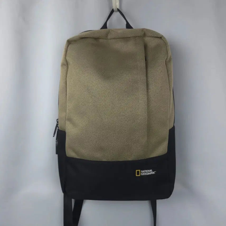 [BUNJANG] National Geographic Daypack Laptop Backpack / 내셔널지오그래픽 데이백 노트북 백팩 가방