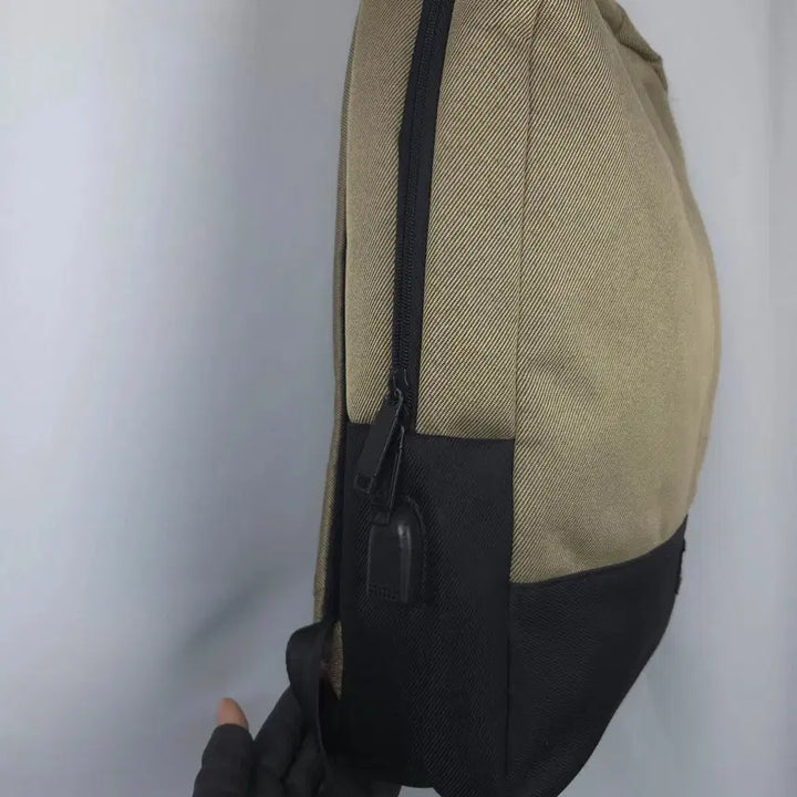 [BUNJANG] National Geographic Daypack Laptop Backpack / 내셔널지오그래픽 데이백 노트북 백팩 가방