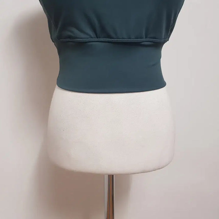 [BUNJANG] ATHLETE Green Crop Top - Women&