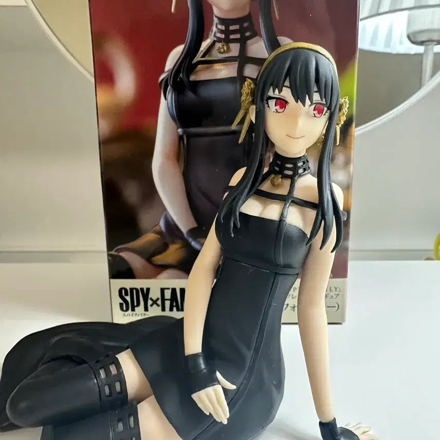 [BUNJANG] Spy x Family Yor Forger SEGA Chokonose Figure / 스파이 패밀리 요르 포저 피규어
