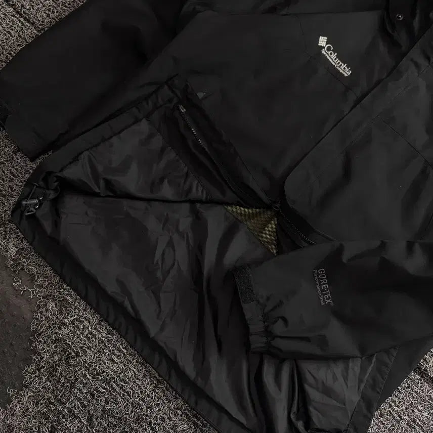 [BUNJANG] Columbia Gore-Tex Gorpcore Mountain Jacket XL / 컬럼비아 고어텍스 고프코어 마운틴 자켓 4421