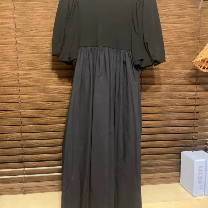 [BUNJANG] COS Black Puff Sleeve Dress XS / COS 블랙 퍼프소매 원피스 XS