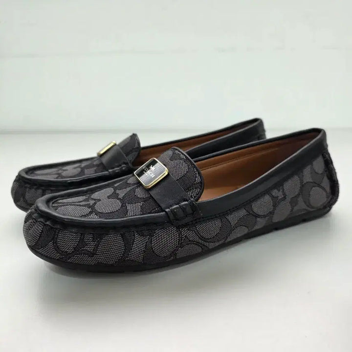 [BUNJANG] Coach Signature Jacquard Mona Driver Loafers Smoke Coral Black Size 240 / [240]코치 시그니처 자카드 모나 드라이버 로퍼