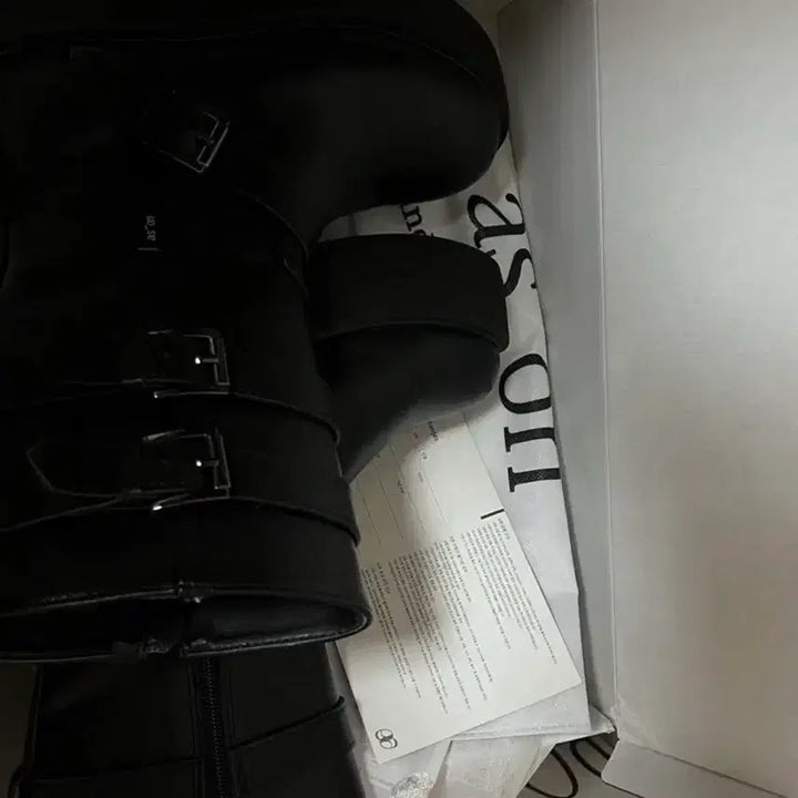 [SOLD OUT] 애즈온 마야부츠 미디 235
