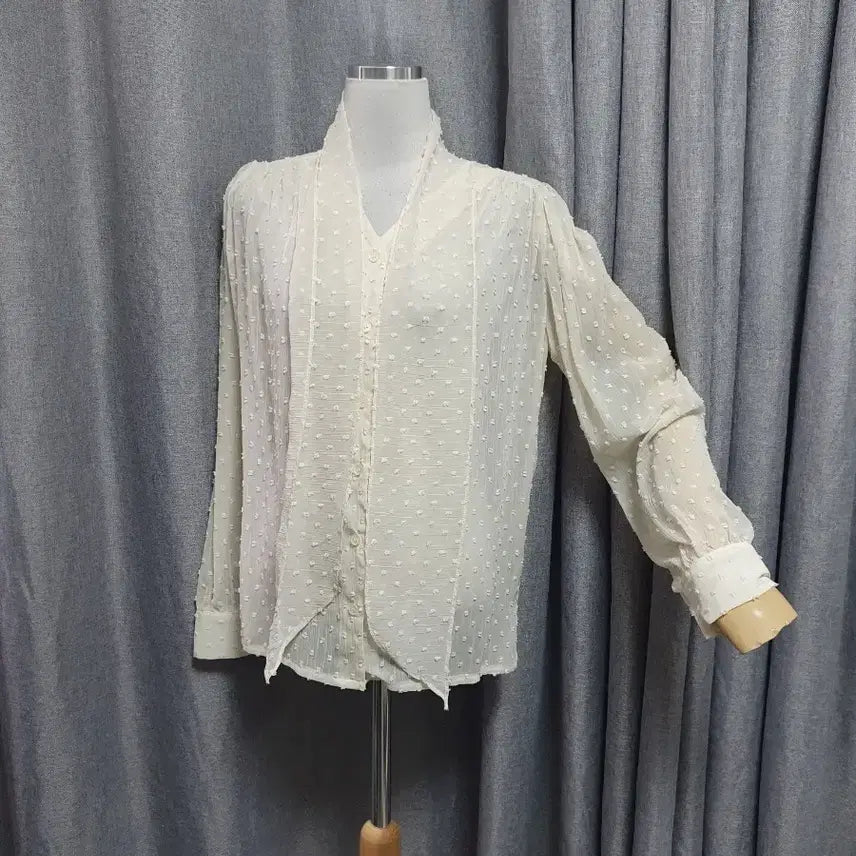 [BUNJANG] Sheer Dot Boutique Tie Blouse / 쉬어 도트 부티크 타이 블라우스