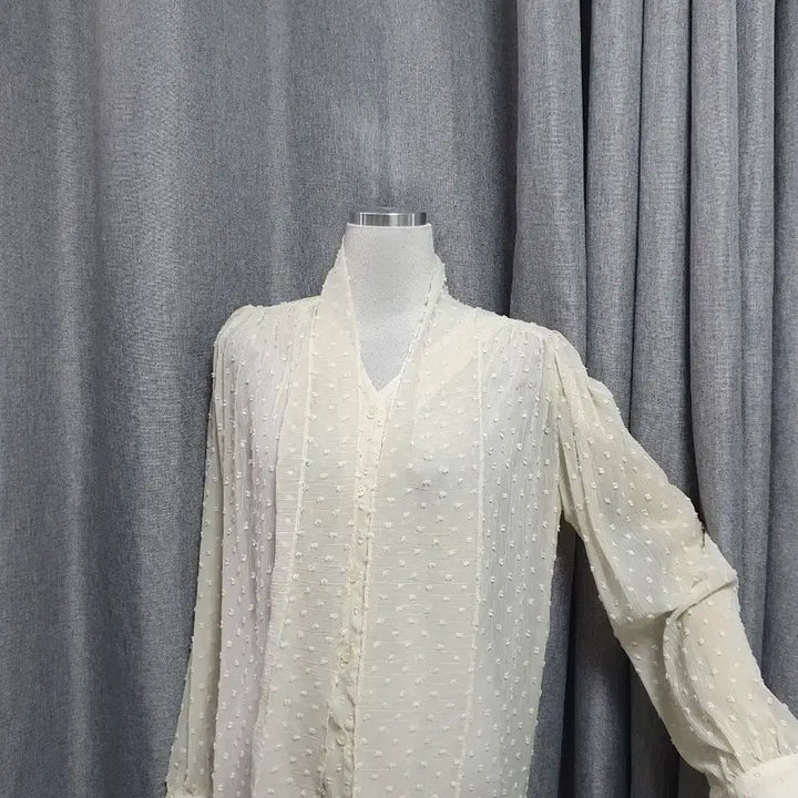 [BUNJANG] Sheer Dot Boutique Tie Blouse / 쉬어 도트 부티크 타이 블라우스