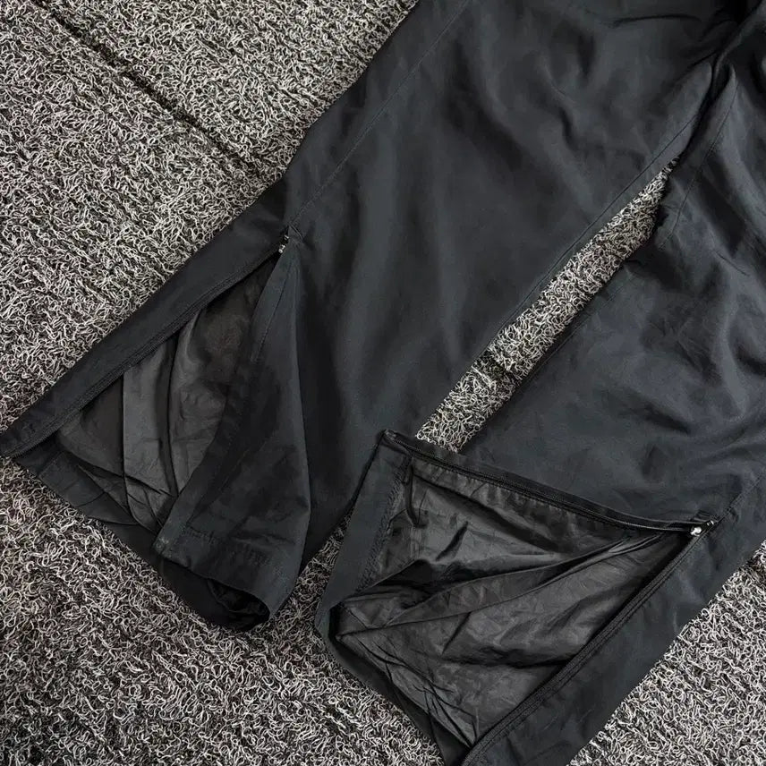 [BUNJANG] Nike Swoosh Dri-FIT Woven Training Pants / 나이키 스우시 드라이핏 우븐 트레이닝 팬츠 4423