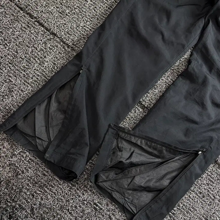 [BUNJANG] Nike Swoosh Dri-FIT Woven Training Pants / 나이키 스우시 드라이핏 우븐 트레이닝 팬츠 4423