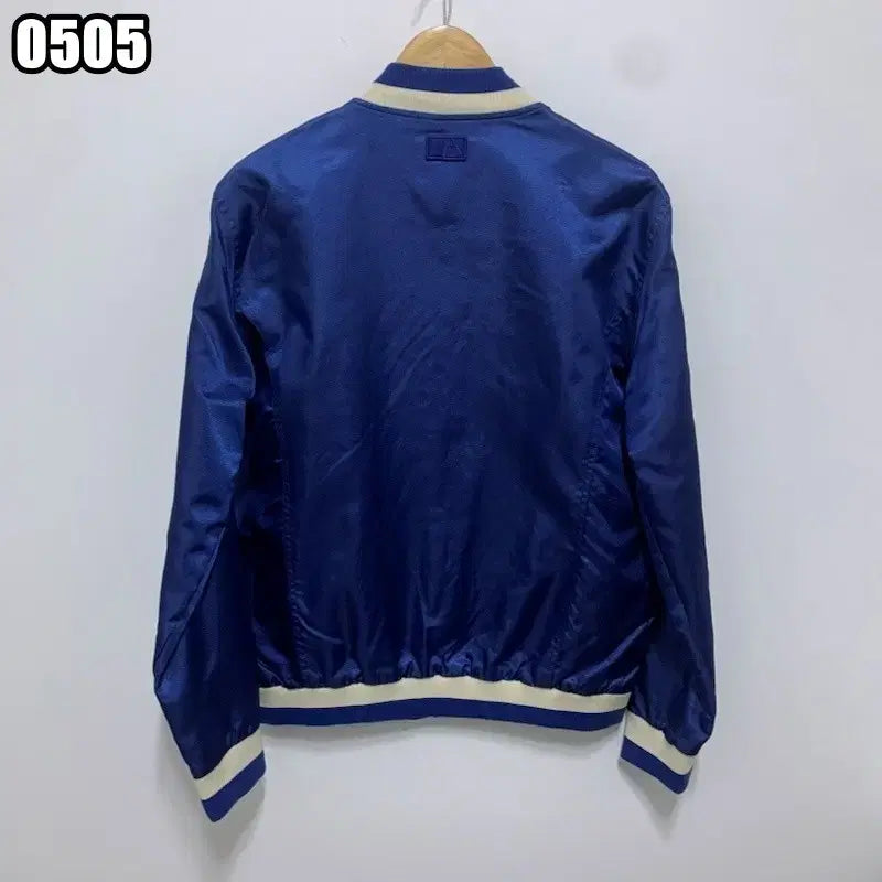 [BUNJANG] MLB New York Yankees Stadium Varsity Jacket / L MLB 뉴욕 양키즈 스타디움자켓 바시티자켓